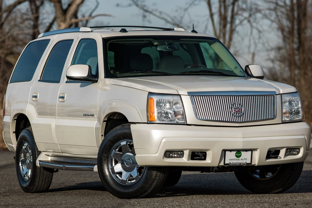 2004 Cadillac Escalade & EXT 2nd Gen - Image 18 of 31