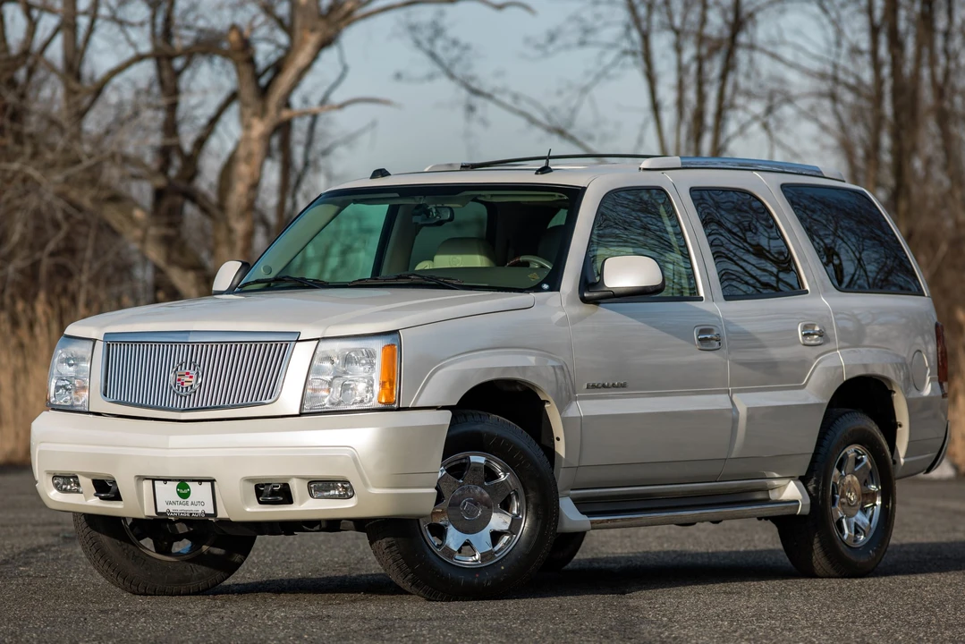 2004 Cadillac Escalade & EXT 2nd Gen - Image 4 of 31