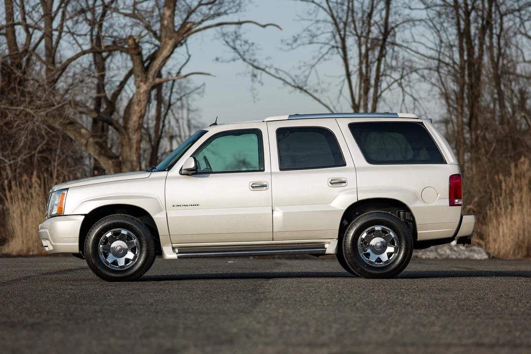 2004 Cadillac Escalade & EXT 2nd Gen - Image 6 of 31