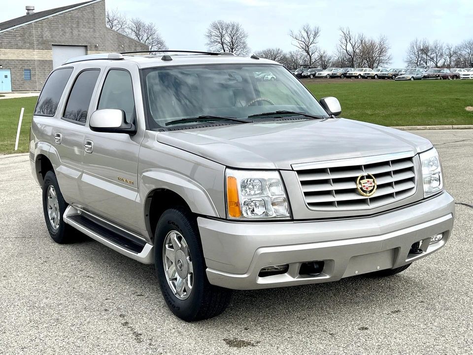 2004 Cadillac Escalade & EXT 2nd Gen - Image 6 of 31