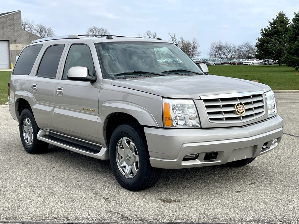 2004 Cadillac Escalade & EXT 2nd Gen - Image 7 of 31