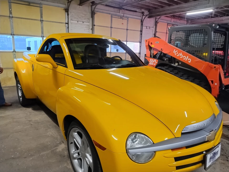 2004 Chevrolet SSR - Image 29 of 31