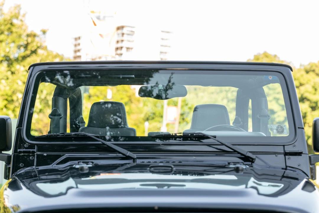 2004 Jeep TJ Wrangler - Image 16 of 31