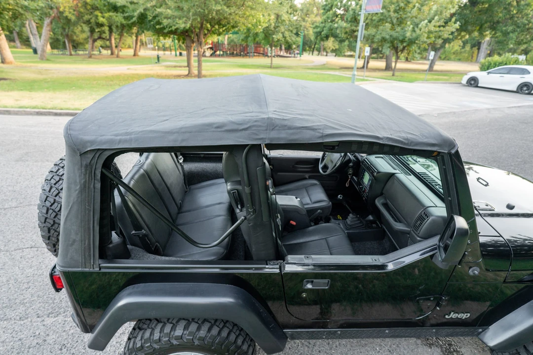 2004 Jeep TJ Wrangler - Image 20 of 31