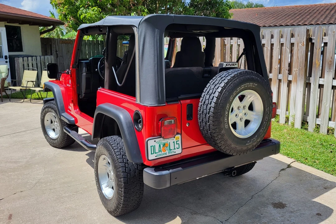 2004 Jeep TJ Wrangler - Image 9 of 31