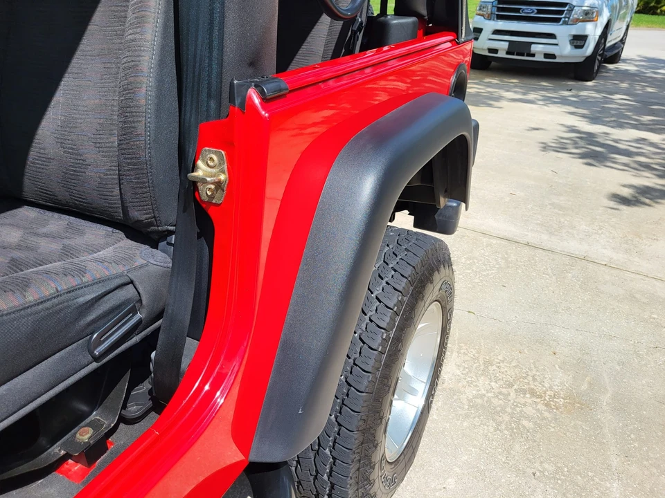 2004 Jeep TJ Wrangler - Image 25 of 31