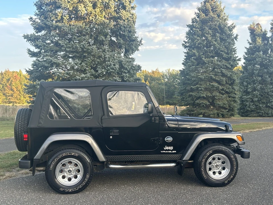 2004 Jeep TJ Wrangler - Image 13 of 31