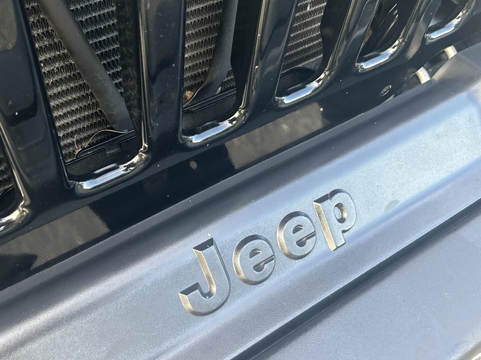 2004 Jeep TJ Wrangler - Image 28 of 31
