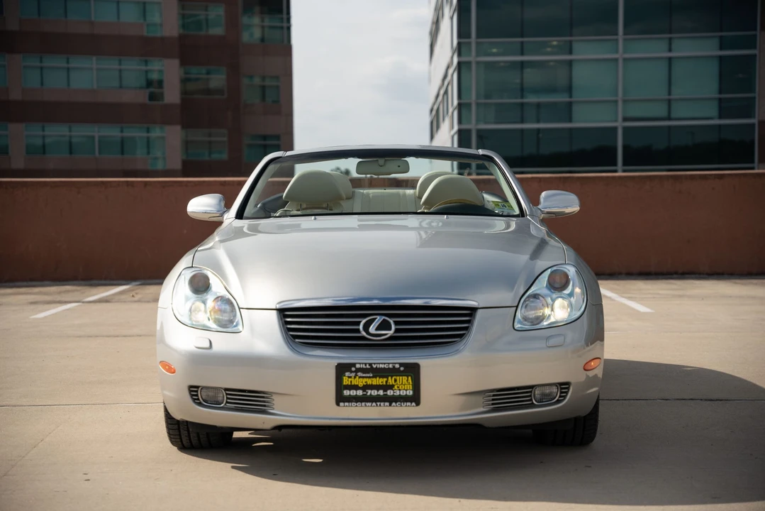 2004 Lexus SC430 - Image 4 of 31