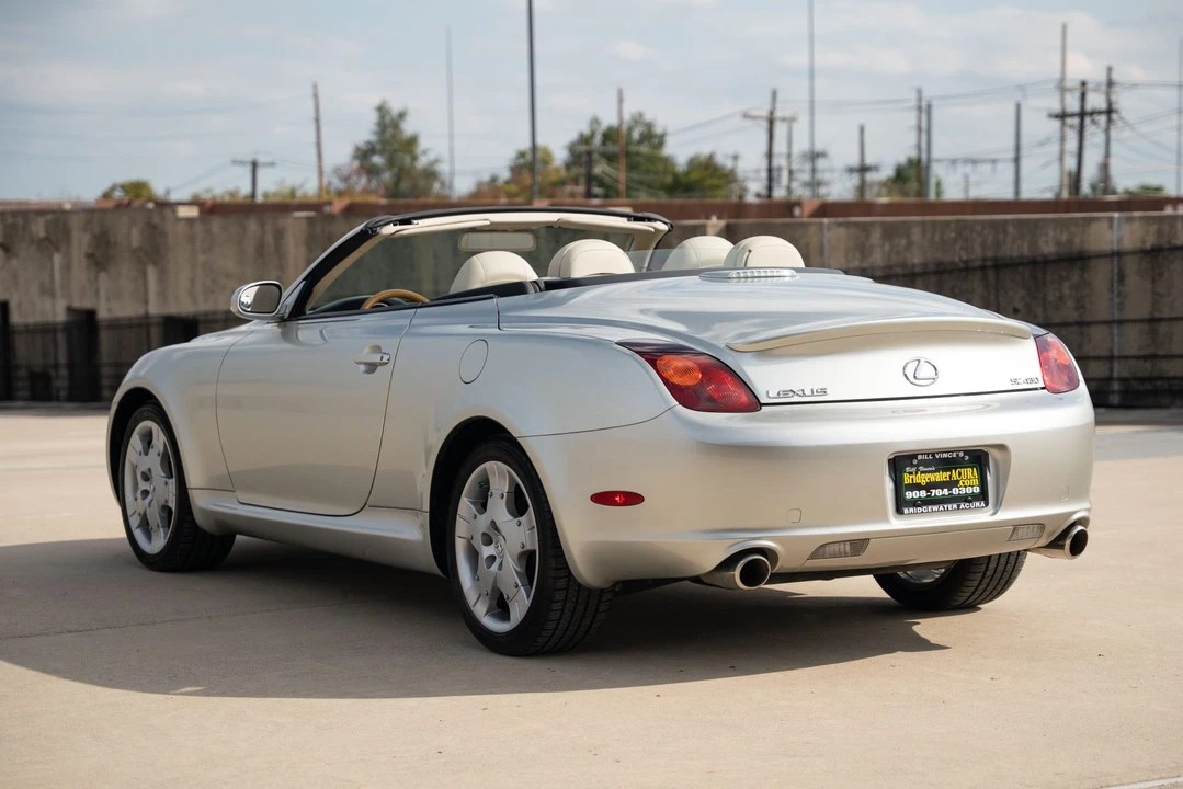 2004 Lexus SC430 - Image 17 of 31