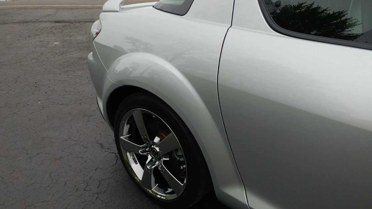 2004 Mazda RX-8 1st Gen - Image 27 of 31