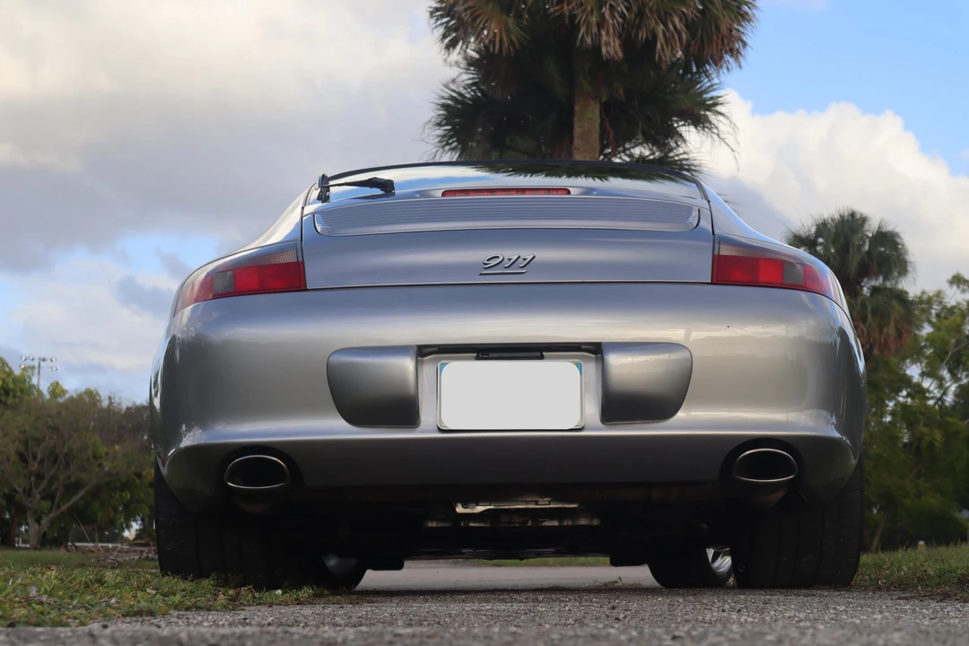 2004 Porsche 996 Carrera - Image 14 of 31