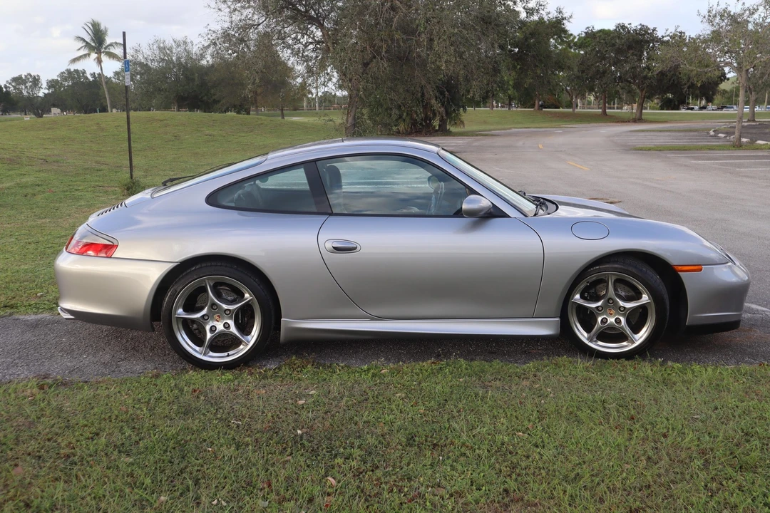 2004 Porsche 996 Carrera - Image 8 of 31