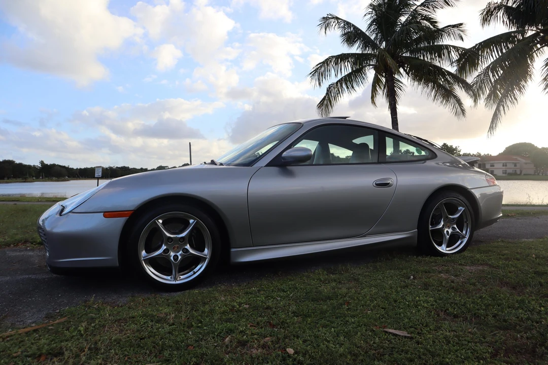 2004 Porsche 996 Carrera - Image 27 of 31
