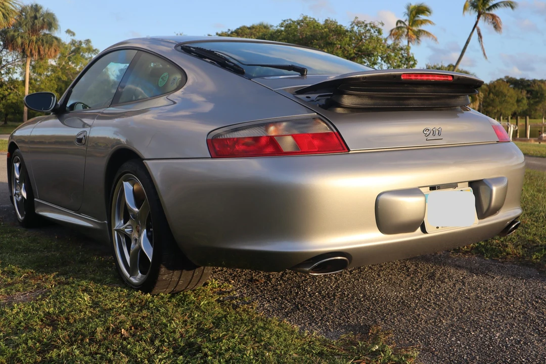 2004 Porsche 996 Carrera - Image 19 of 31
