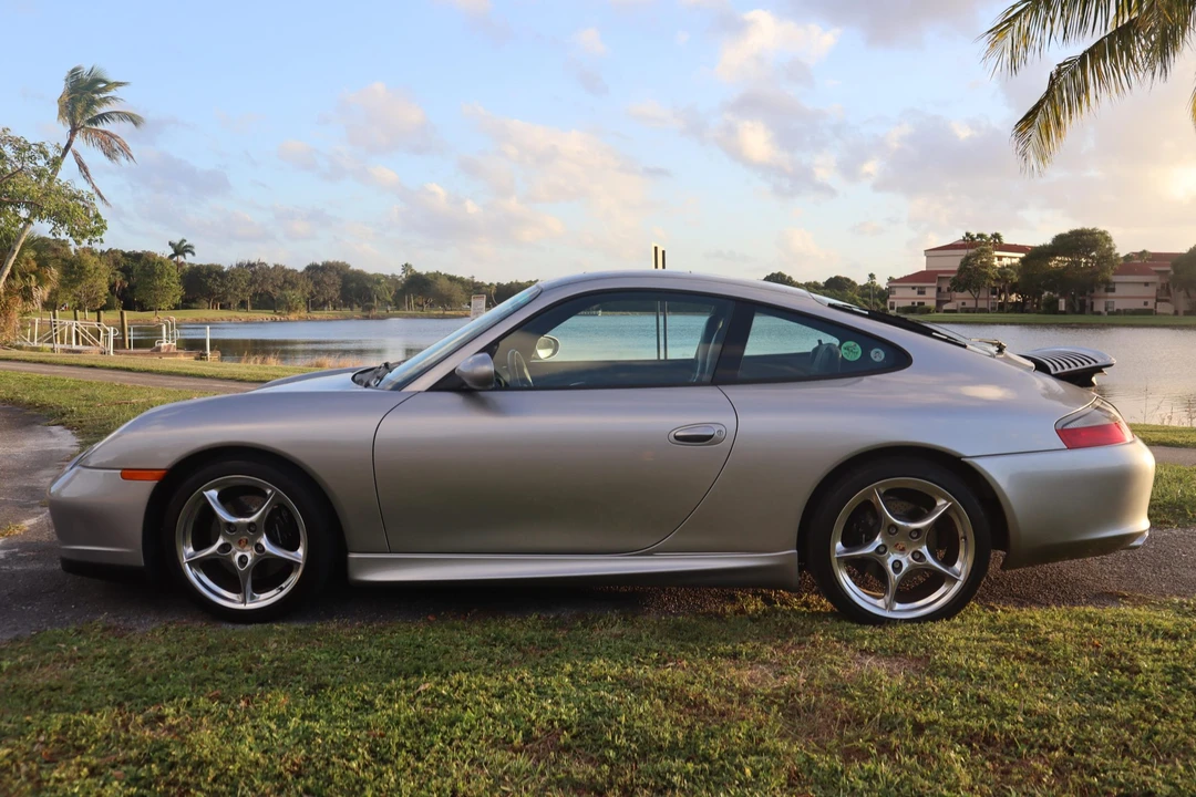 2004 Porsche 996 Carrera - Image 25 of 31