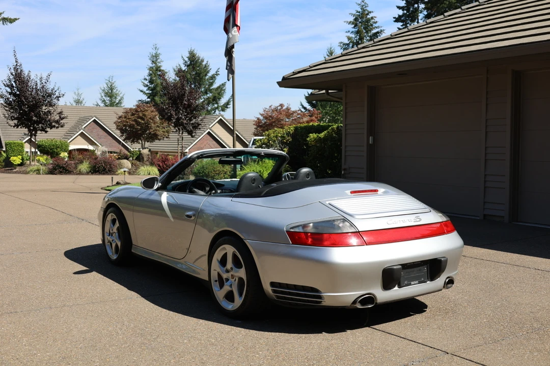 2004 Porsche 996 Carrera 4S - Image 10 of 31