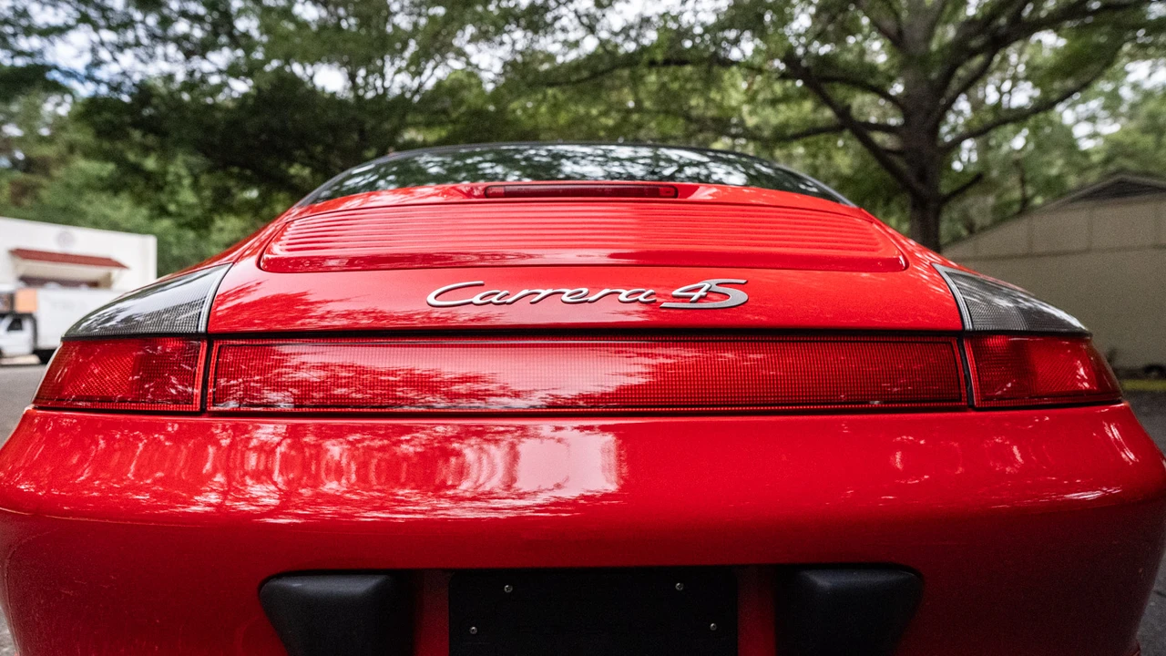 2004 Porsche 996 Carrera 4S - Image 25 of 31
