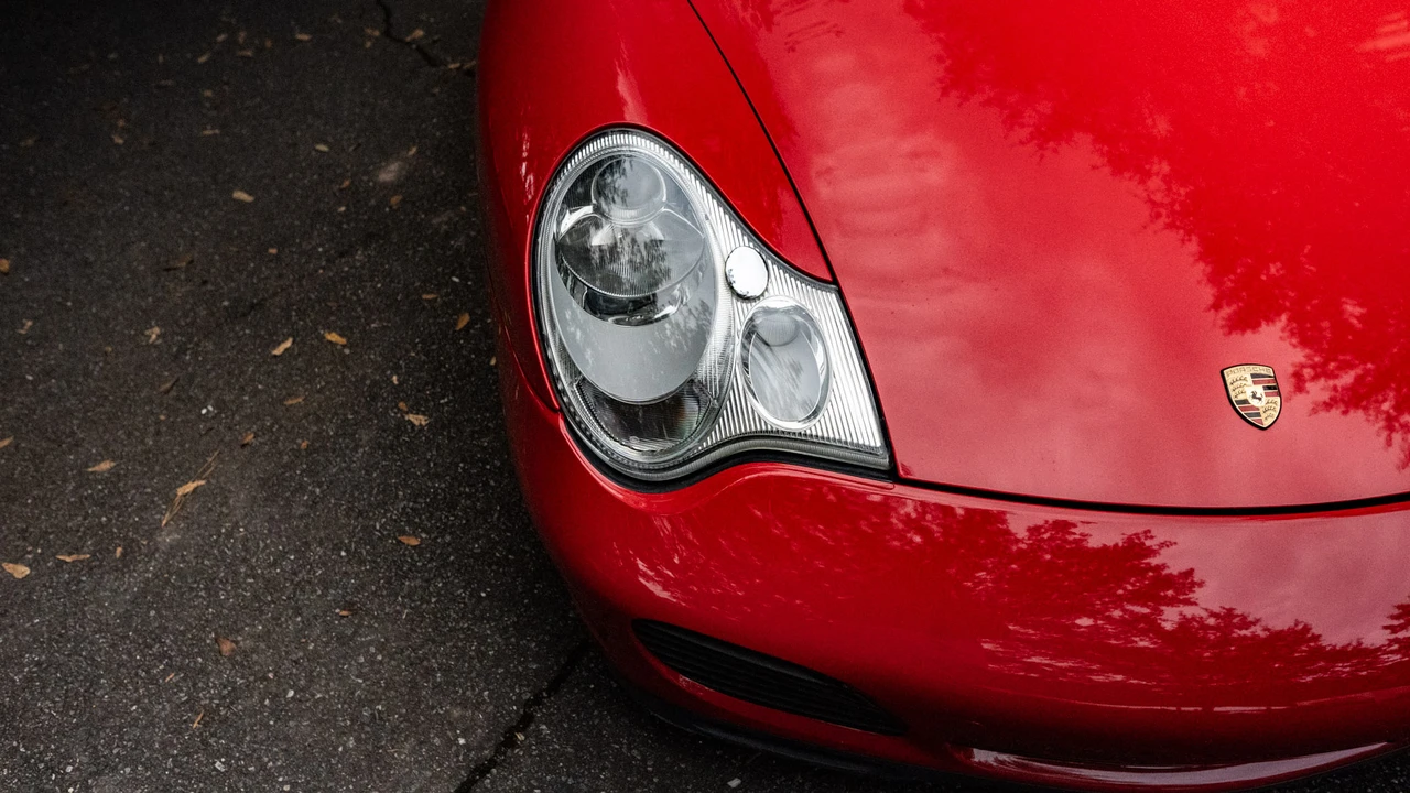 2004 Porsche 996 Carrera 4S - Image 19 of 31