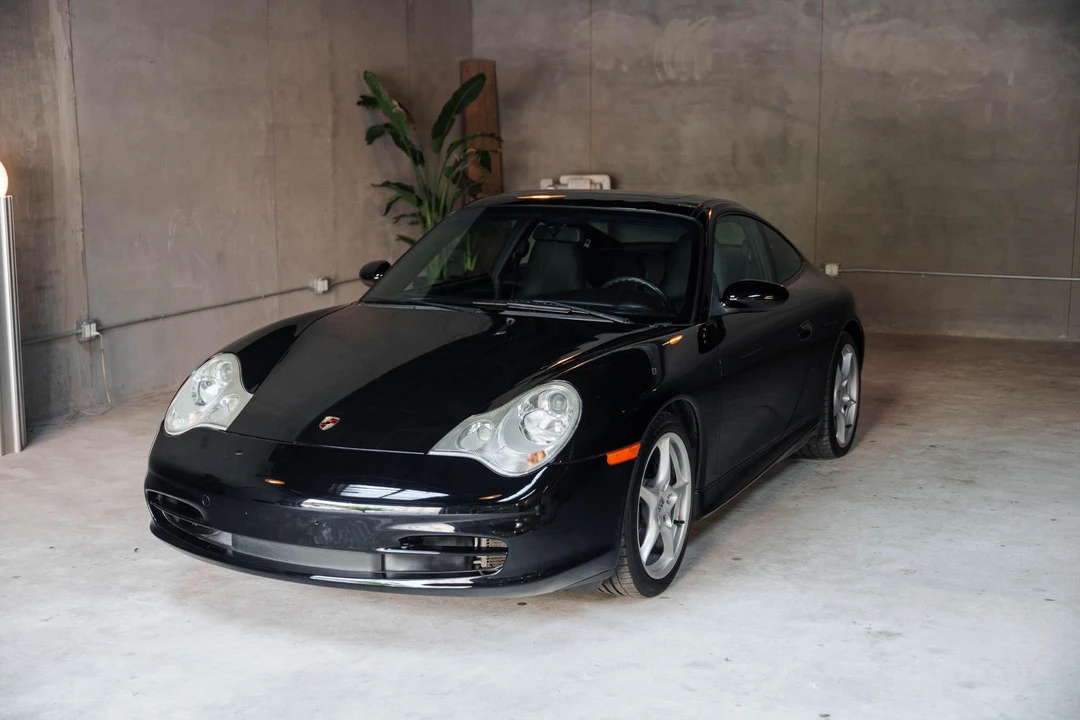 2004 Porsche 996 Carrera - Image 2 of 31