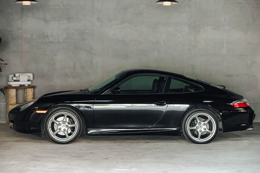 2004 Porsche 996 Carrera - Image 25 of 31