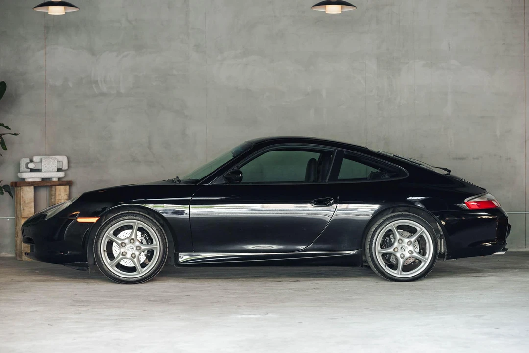 2004 Porsche 996 Carrera - Image 26 of 31