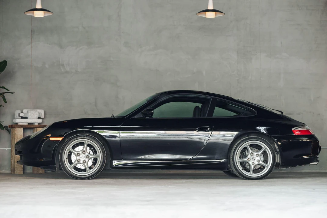 2004 Porsche 996 Carrera - Image 27 of 31