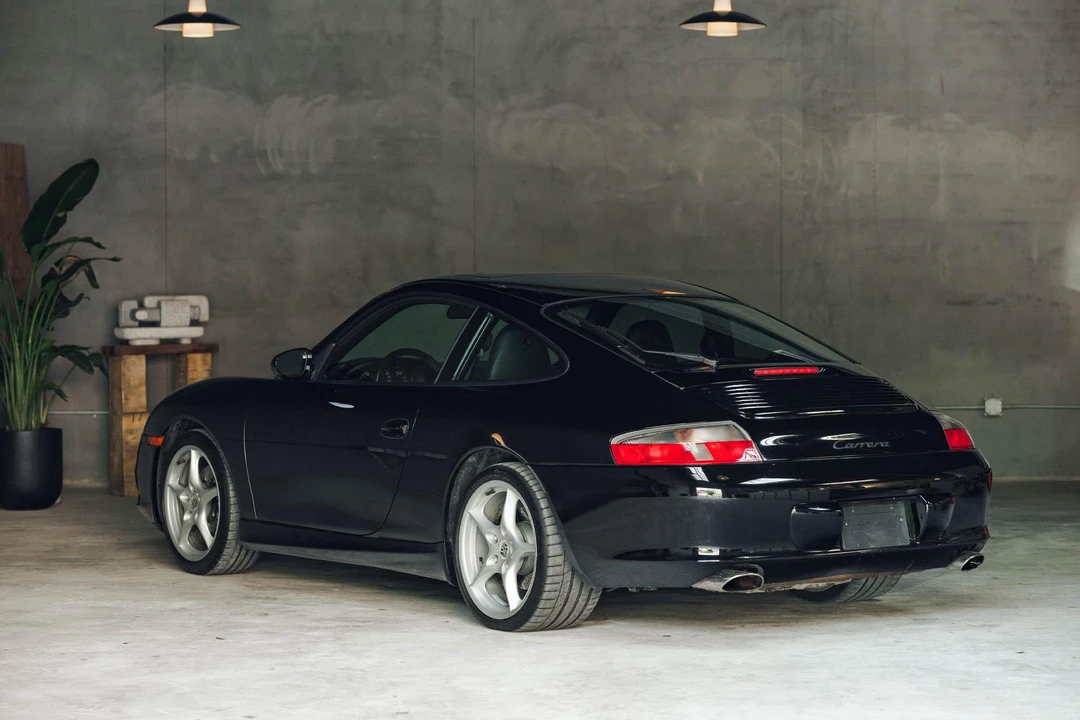 2004 Porsche 996 Carrera - Image 28 of 31