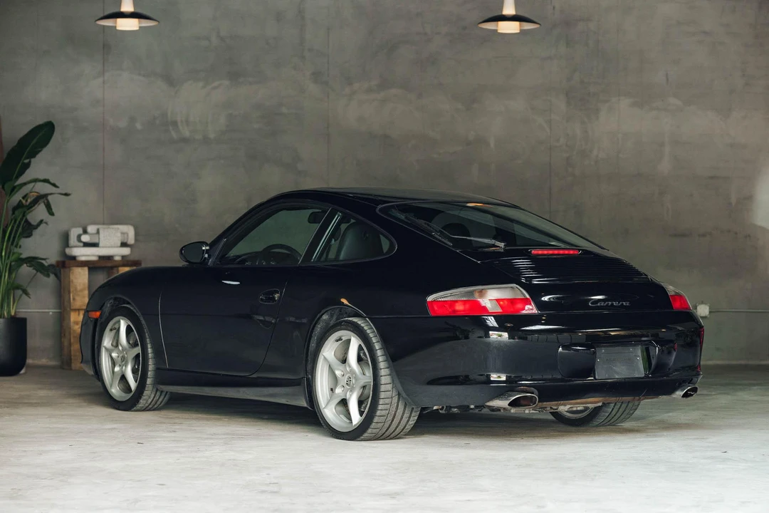 2004 Porsche 996 Carrera - Image 29 of 31