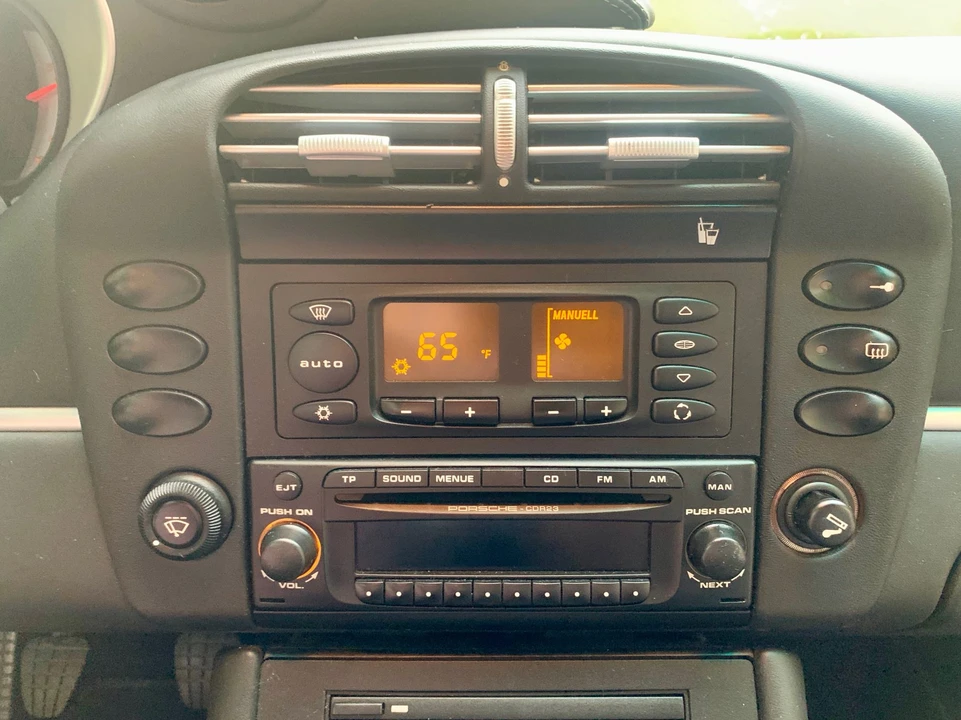 2004 Porsche 996 Carrera - Image 30 of 31