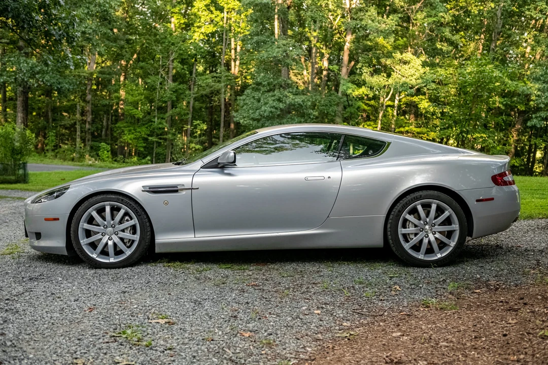 2005 Aston Martin DB9 - Image 9 of 31