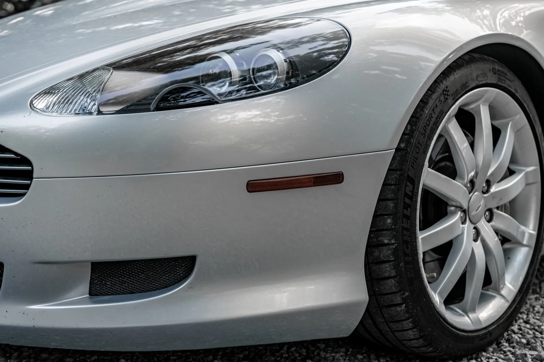 2005 Aston Martin DB9 - Image 13 of 31
