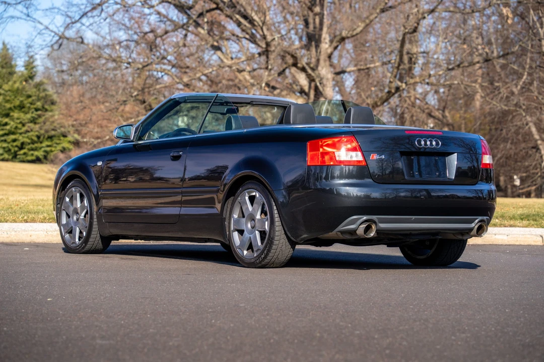 2005 Audi B6 S4 - Image 14 of 31
