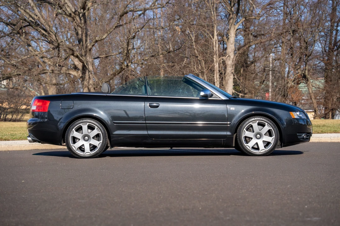 2005 Audi B6 S4 - Image 17 of 31