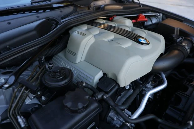 2005 BMW E63/E64 645Ci & 650i - Image 6 of 7