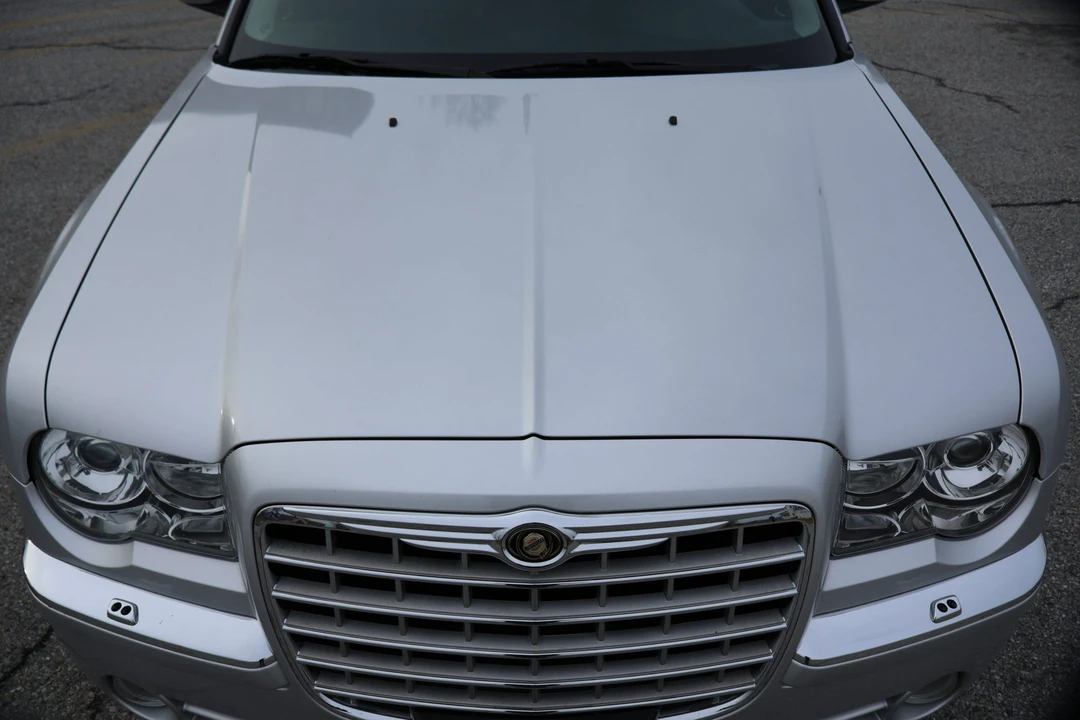2005 Chrysler 300 (2005-2023) - Image 16 of 31