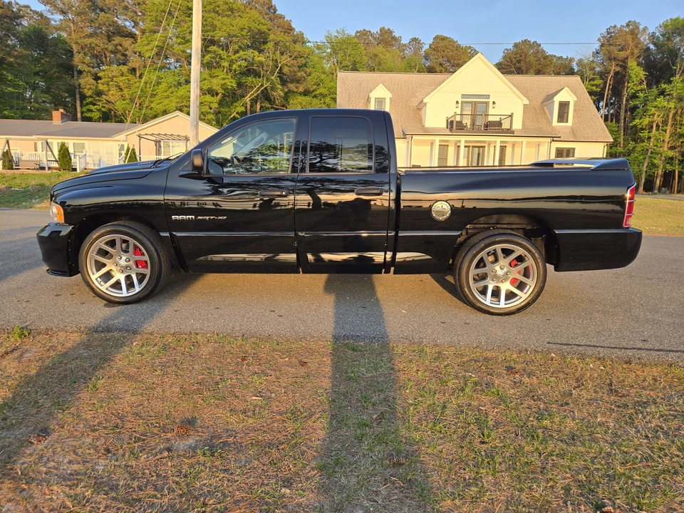 2005 Dodge Ram SRT-10 3rd Gen - Image 16 of 31