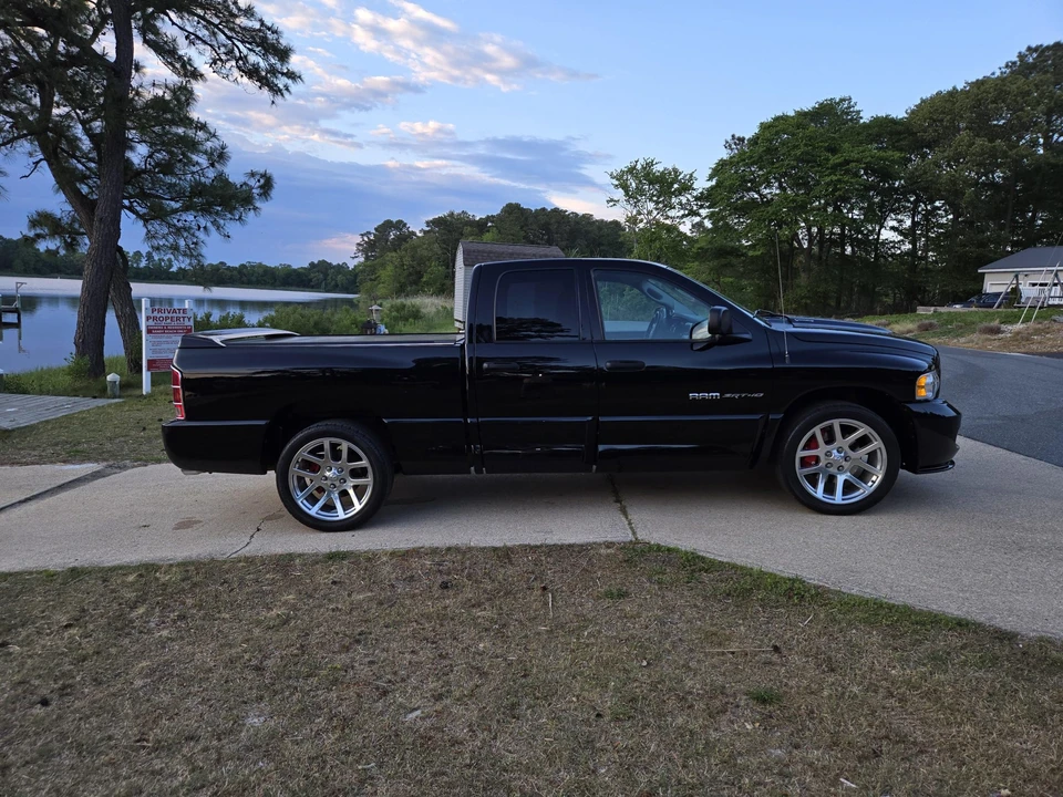 2005 Dodge Ram SRT-10 3rd Gen - Image 7 of 31