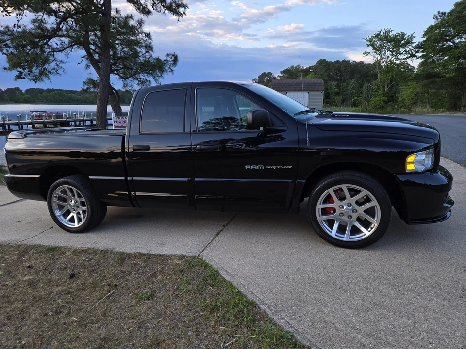 2005 Dodge Ram SRT-10 3rd Gen - Image 5 of 31