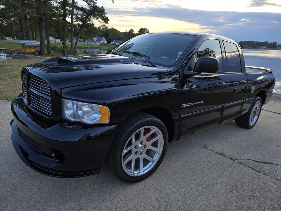 2005 Dodge Ram SRT-10 3rd Gen - Image 2 of 31