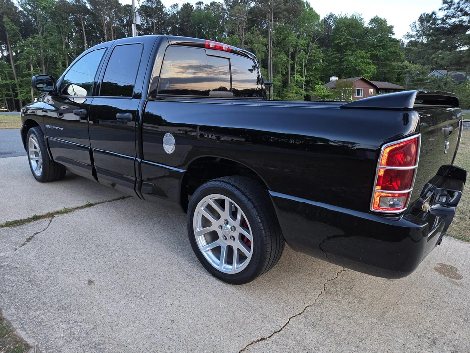2005 Dodge Ram SRT-10 3rd Gen - Image 13 of 31