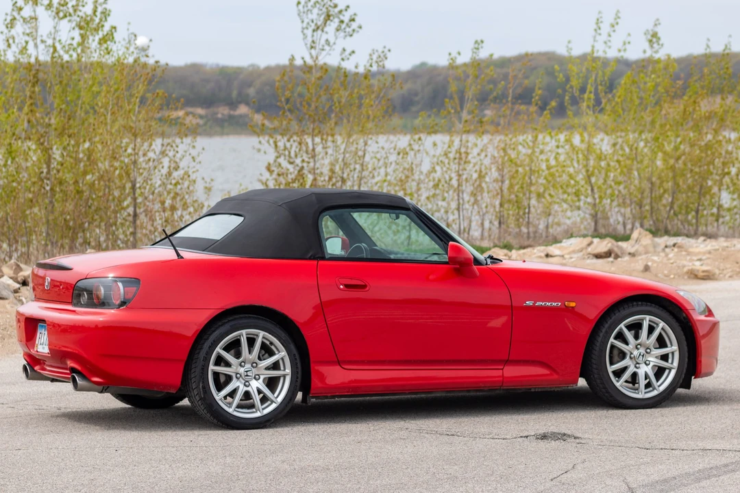 2005 Honda AP2 S2000 - Image 14 of 31