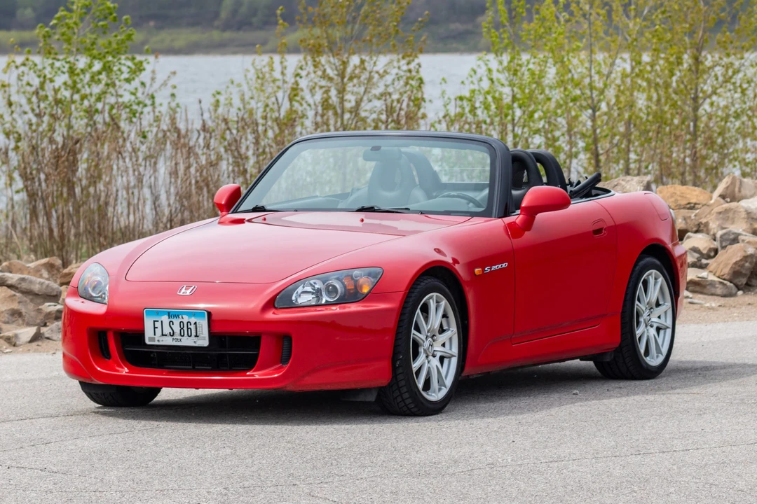 2005 Honda AP2 S2000 - Image 2 of 31