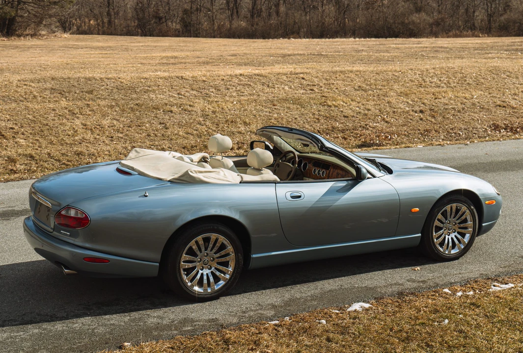 2005 Jaguar X100 XK8 - Image 17 of 31