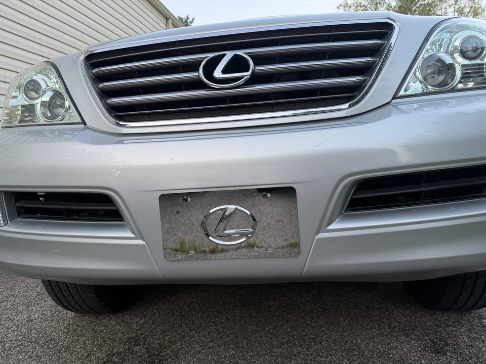 2005 Lexus GX 1st Gen - Image 26 of 31