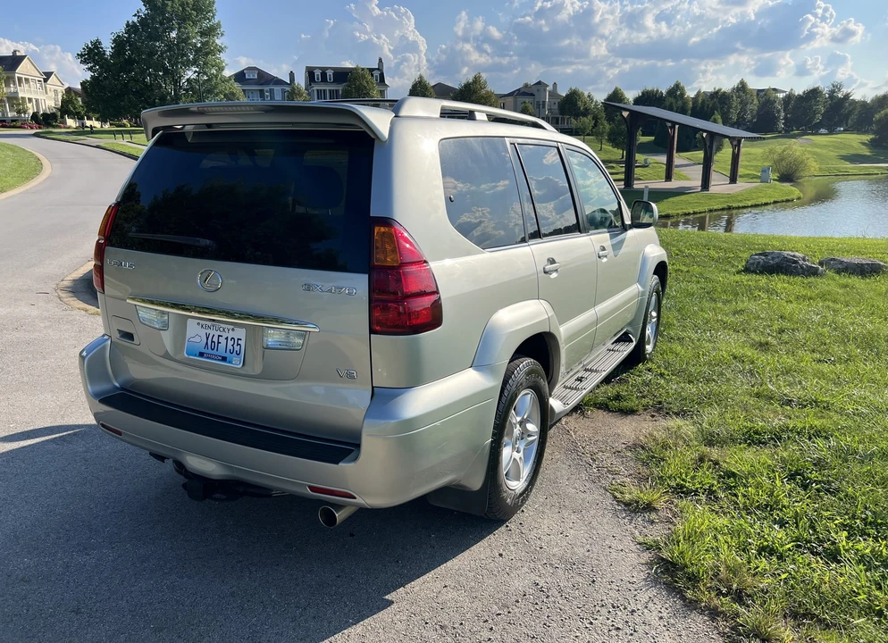 2005 Lexus GX 1st Gen - Image 9 of 31