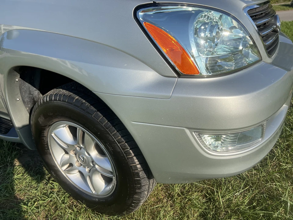 2005 Lexus GX 1st Gen - Image 23 of 31