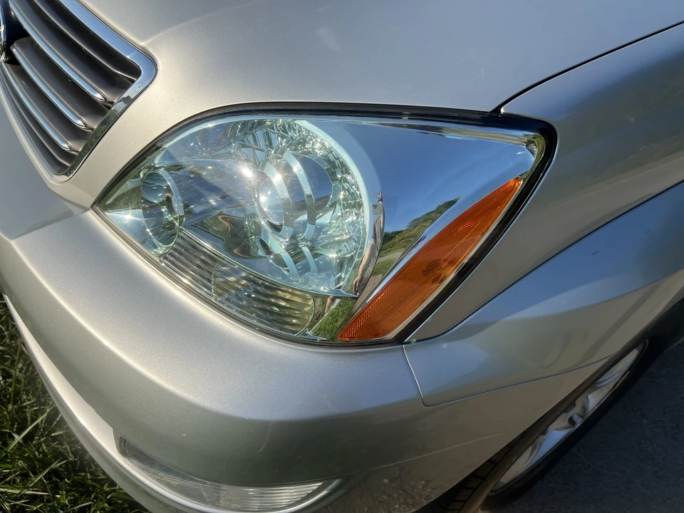 2005 Lexus GX 1st Gen - Image 21 of 31