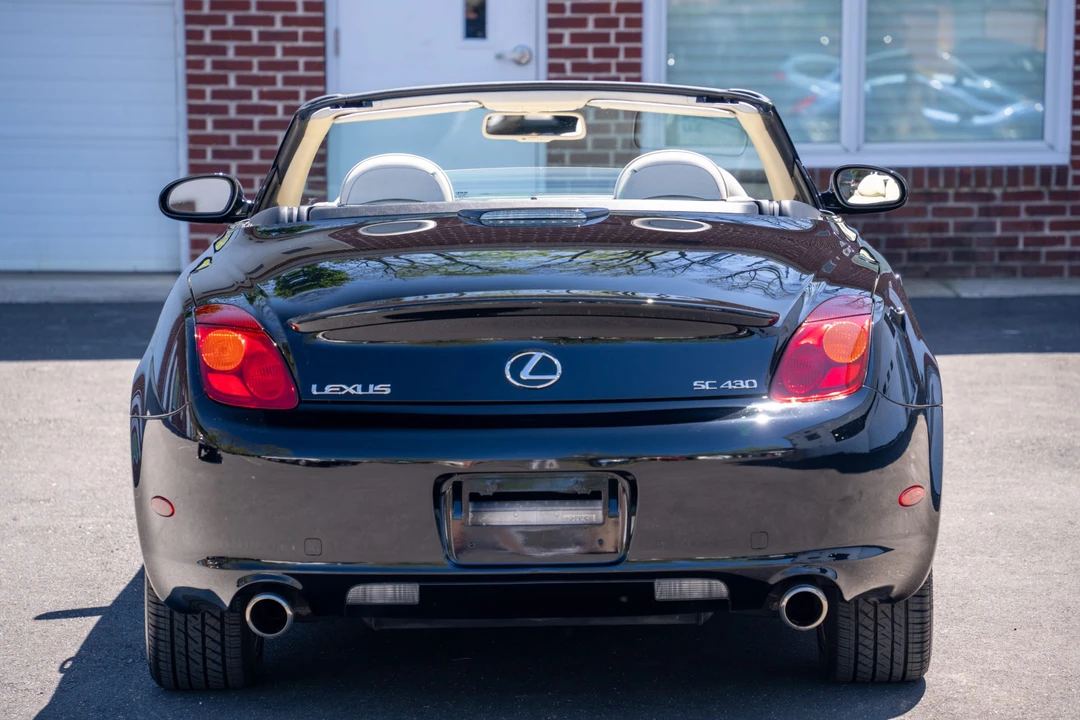 2005 Lexus SC430 - Image 21 of 31