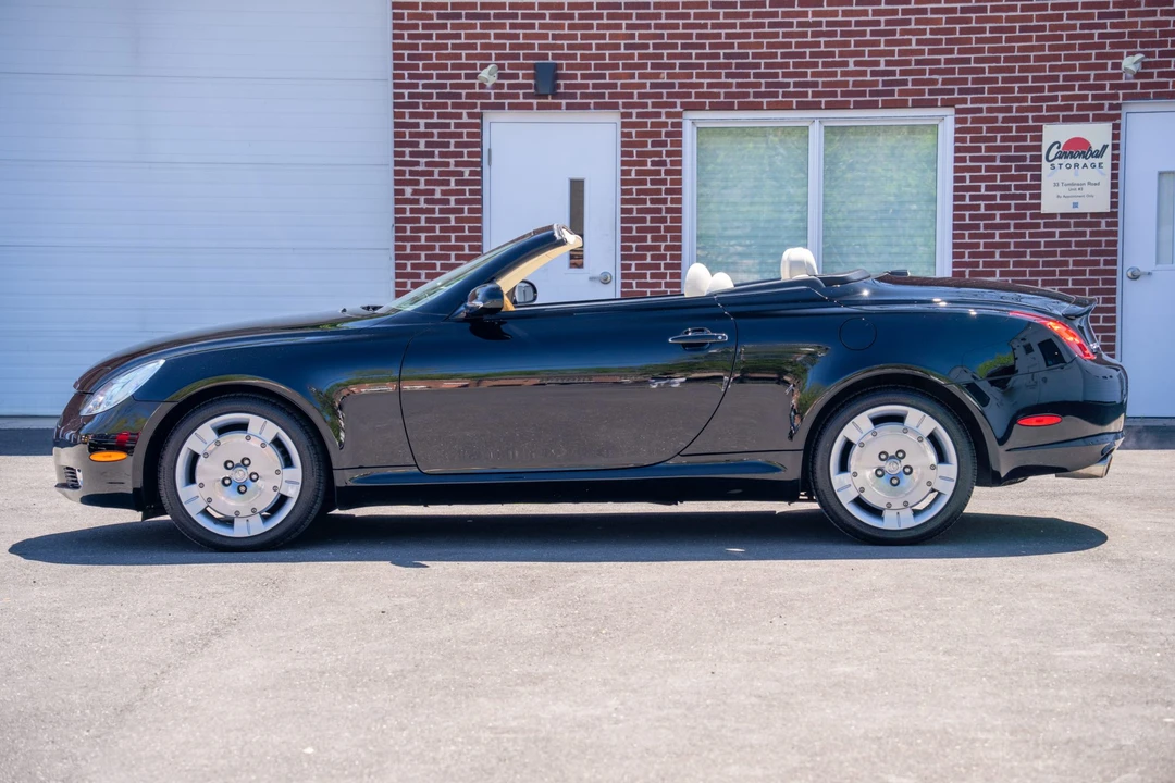 2005 Lexus SC430 - Image 17 of 31